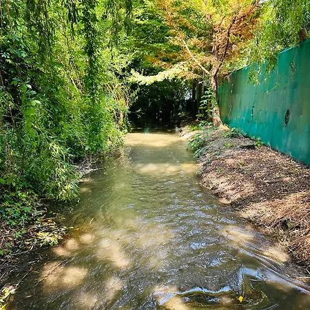 11 Proche Centre Avec Wifi Parking