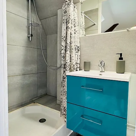 11 Proche Centre Avec Wifi Parking